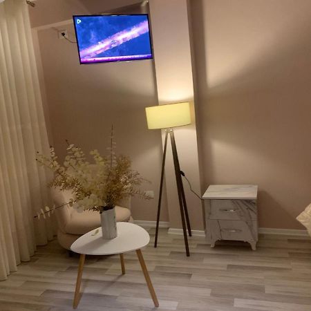 Two Bedroom Villa Tiranë Ngoại thất bức ảnh